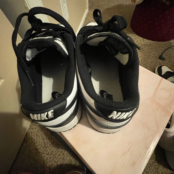 Nike panda dunks - Picture 2 of 6